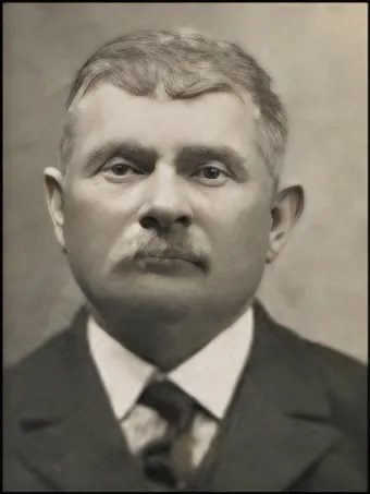 Aleksander Józef Nawrocki
