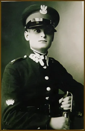 Alfons Mackiewicz jako uczeń szkoły oficerskiej, 1918 r.